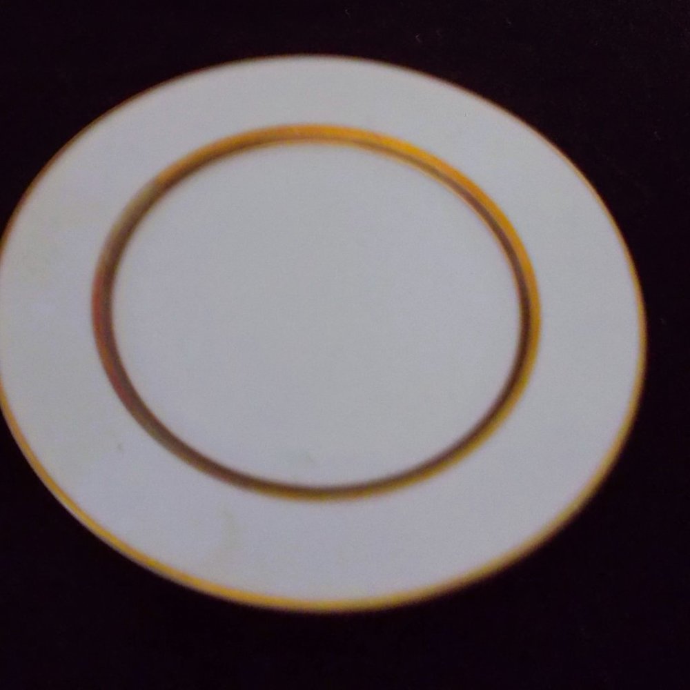 Set of 12 Rare Vintage Du-Mont by LINDEN Fine China Bread & Butter Plates